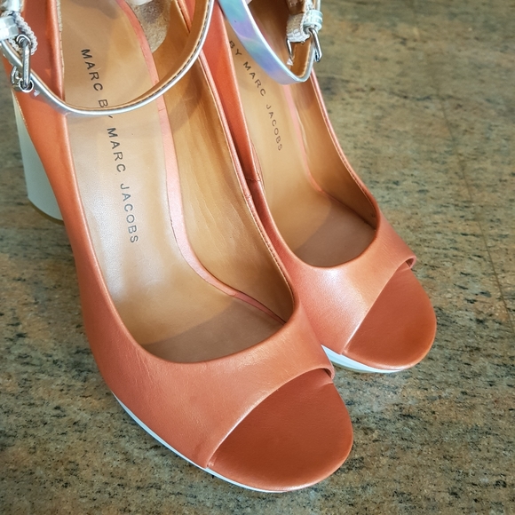 Marc by marc jacobs orange/silver pumps - Picture 5 of 6